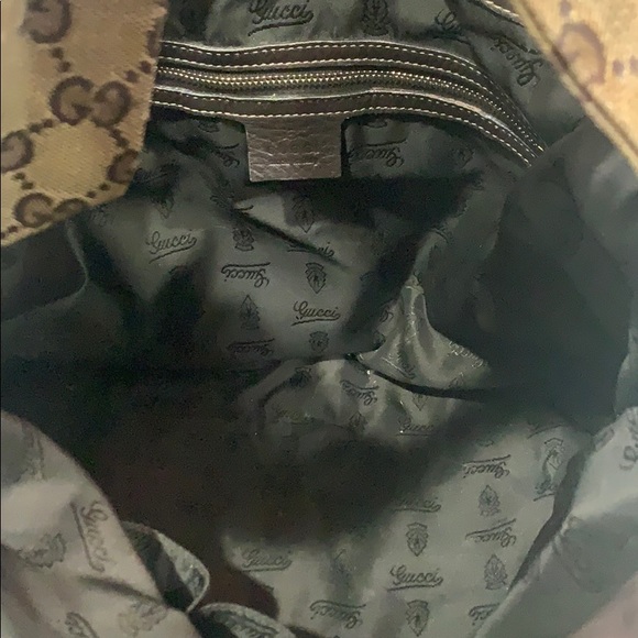 Gucci Handbag - Picture 7 of 8